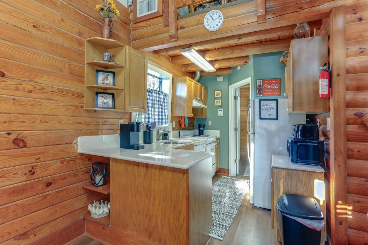 Okeechobee Cabin With Patio And Community Pool! Exteriör bild